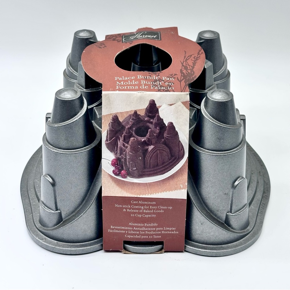 Nordic Ware Castle Palace Royale Bundt Pan Bakeware